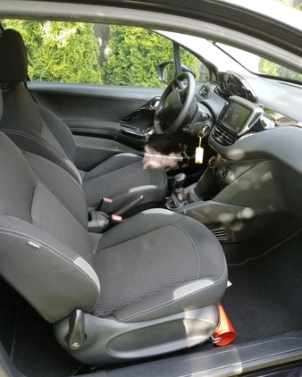 Peugeot 208 cena 24900 przebieg: 139000, rok produkcji 2015 z Limanowa małe 277